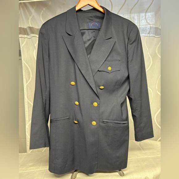 Bogner - Long double breasted Blazer with Gold Buttons - Picture 2 of 9